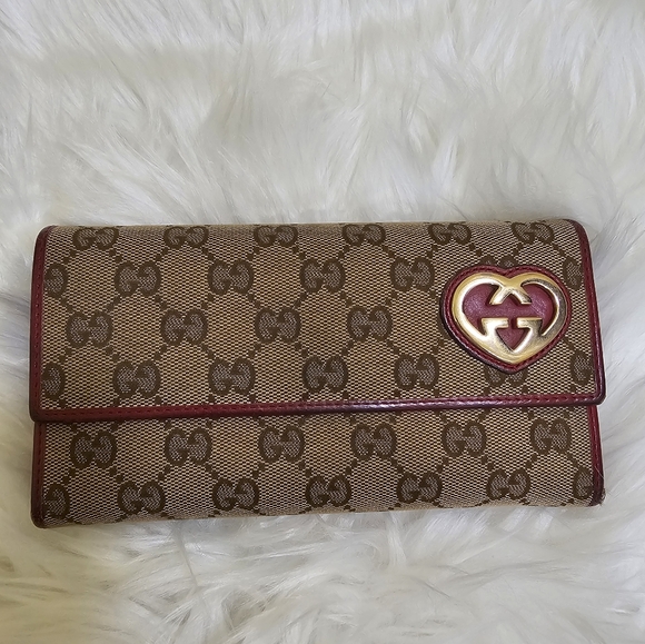 💜🎉HOST PICK🎉💜Authentic Gucci Long Wallet - Picture 4 of 17